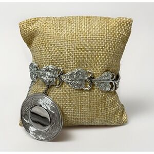 Vintage Coro Silver Tone Leaf Charm Bracelet Large Disc Dangle 7in Mid Century